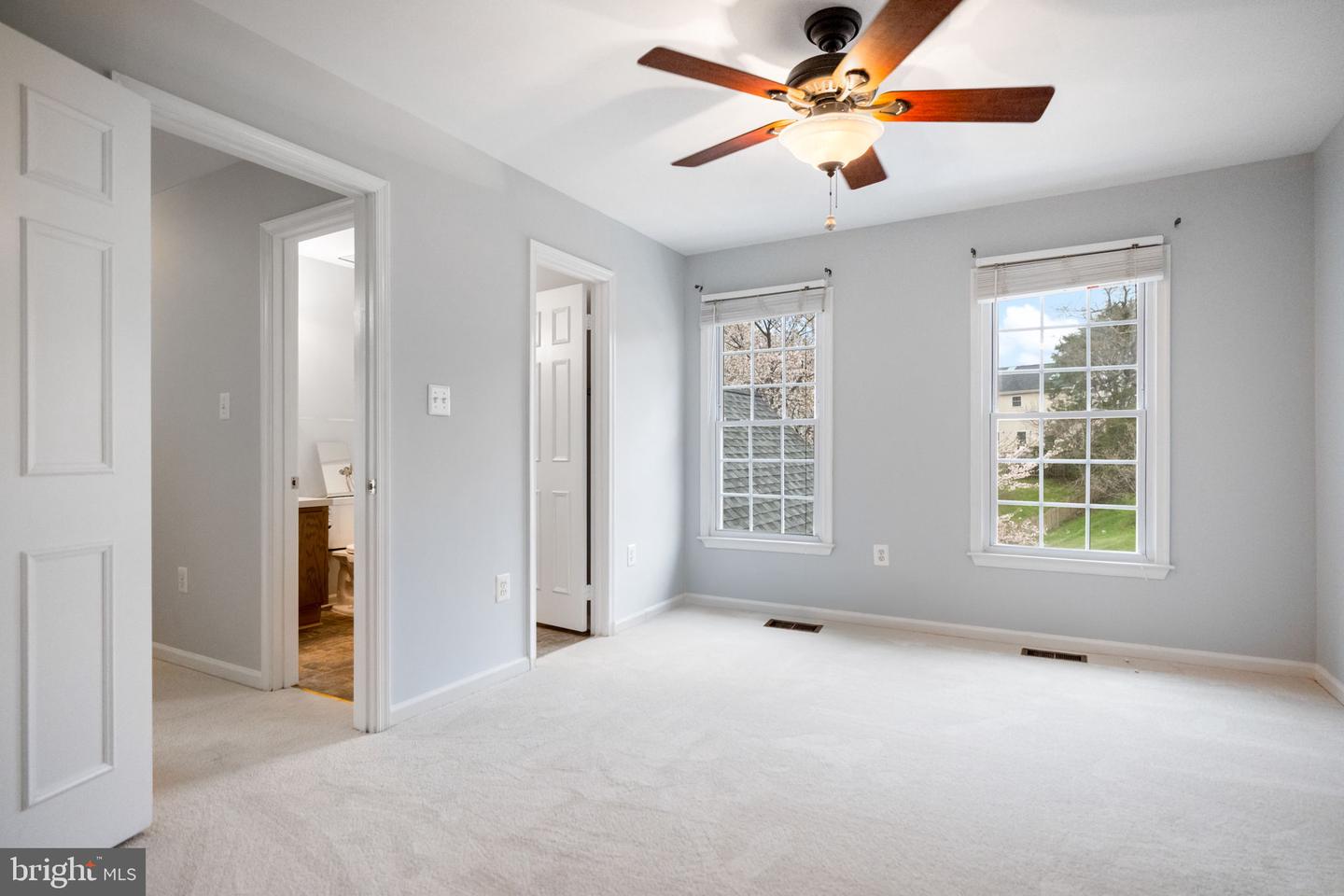 3224 KINROSS CIR, HERNDON, Virginia 20171, 4 Bedrooms Bedrooms, ,3 BathroomsBathrooms,Residential,For sale,3224 KINROSS CIR,VAFX2233612 MLS # VAFX2233612