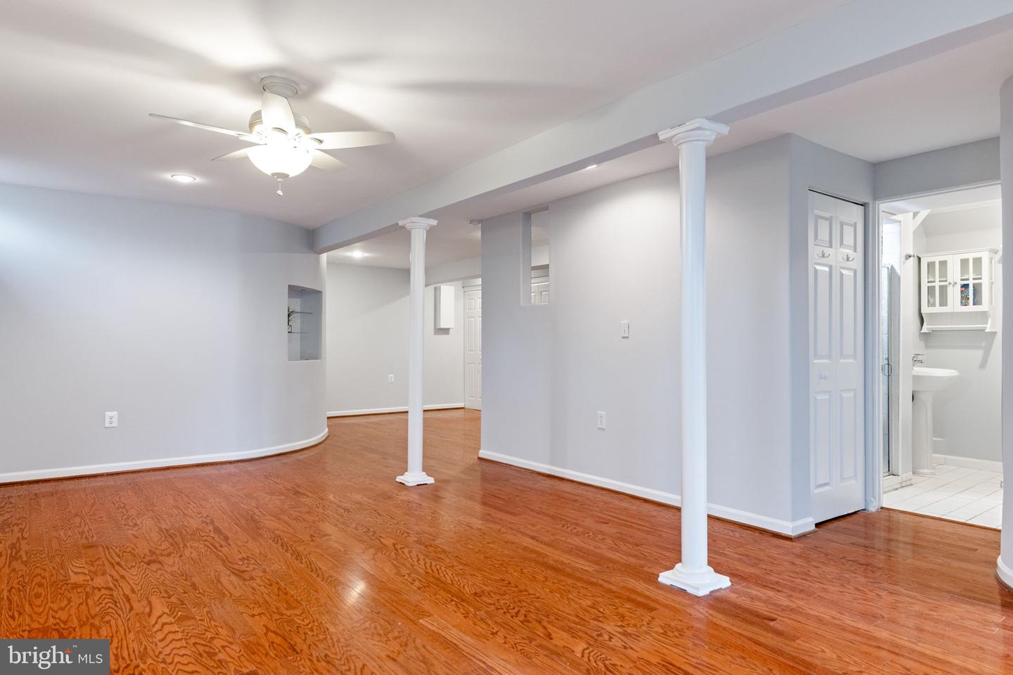 3224 KINROSS CIR, HERNDON, Virginia 20171, 4 Bedrooms Bedrooms, ,3 BathroomsBathrooms,Residential,For sale,3224 KINROSS CIR,VAFX2233612 MLS # VAFX2233612