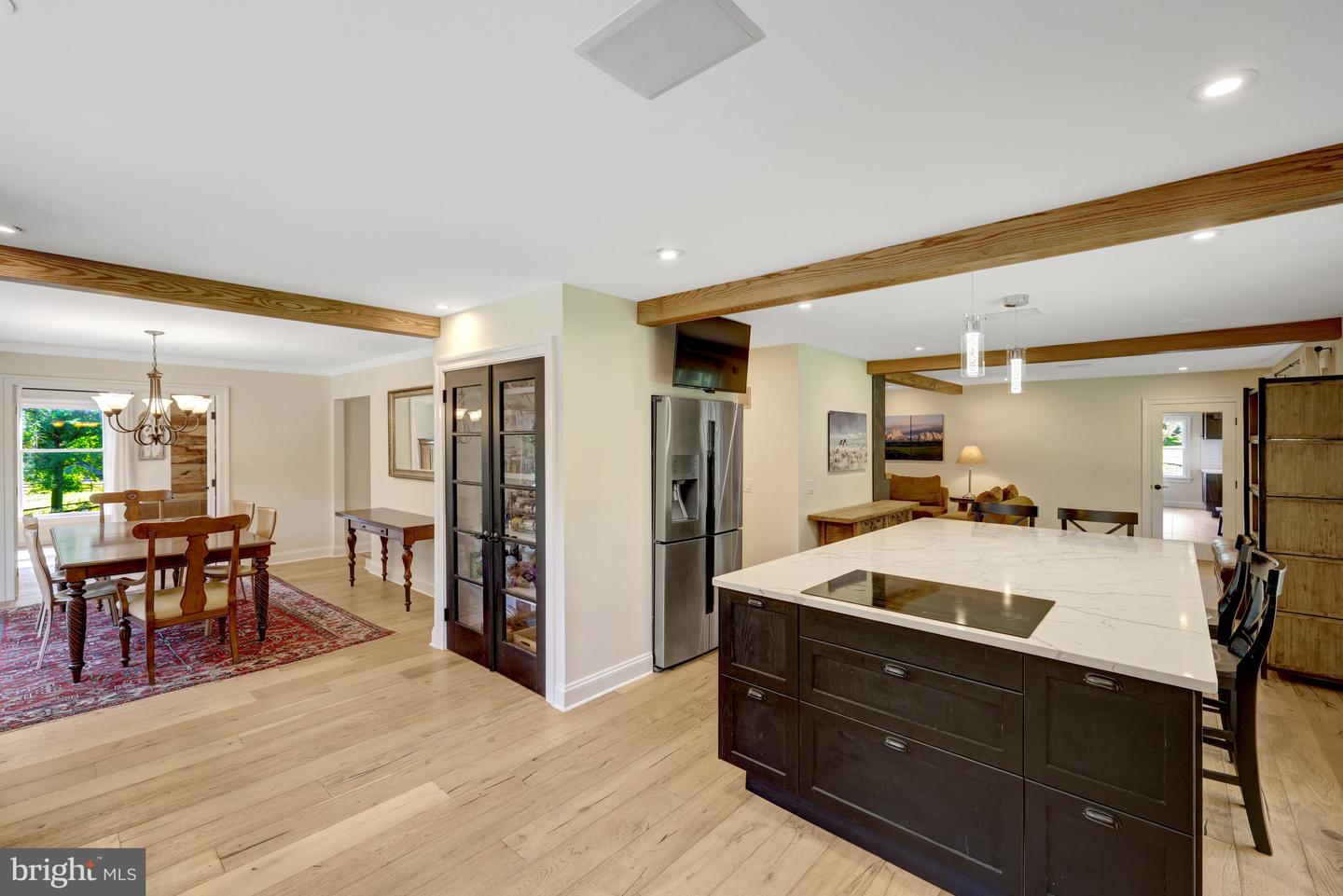218 WALKER RD, GREAT FALLS, Virginia 22066, 5 Bedrooms Bedrooms, ,4 BathroomsBathrooms,Residential,For sale,218 WALKER RD,VAFX2236474 MLS # VAFX2236474