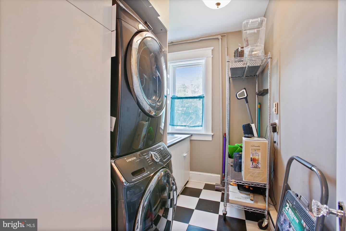 5240 COLORADO AVE NW, WASHINGTON, District Of Columbia 20011, 4 Bedrooms Bedrooms, ,2 BathroomsBathrooms,Residential,For sale,5240 COLORADO AVE NW,DCDC2200662 MLS # DCDC2200662