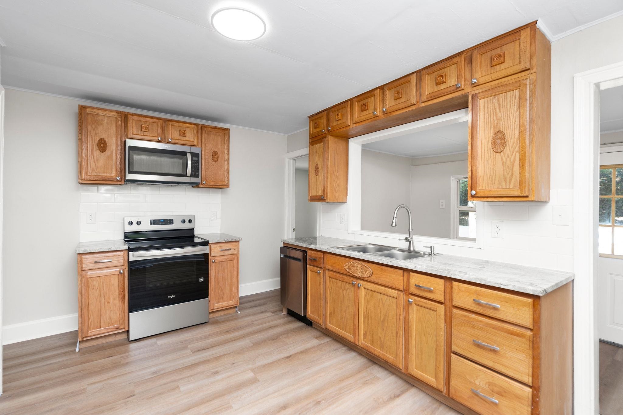 53 WOODCREST RD, STAUNTON, Virginia 24401, 3 Bedrooms Bedrooms, ,1 BathroomBathrooms,Residential,53 WOODCREST RD,666105 MLS # 666105