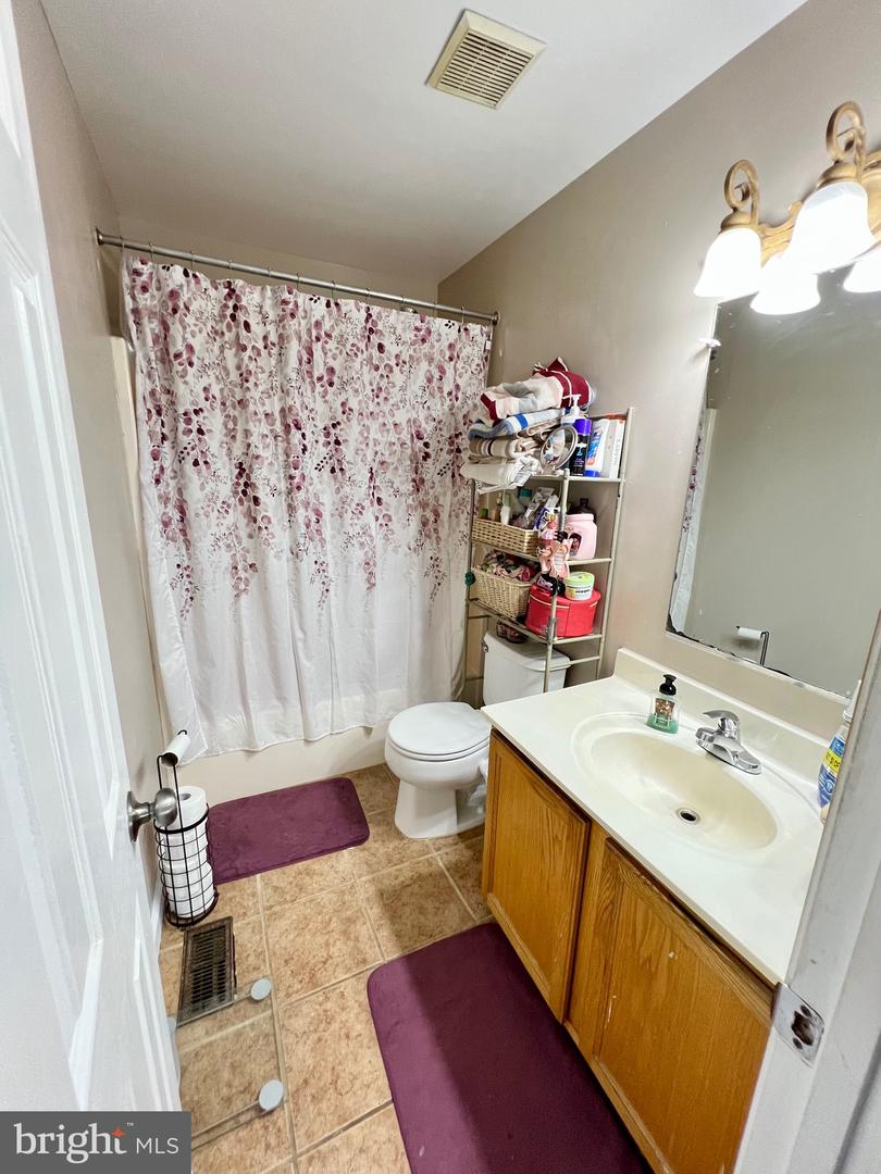 346 MOSEBY CT #24, MANASSAS PARK, Virginia 20111, 3 Bedrooms Bedrooms, ,3 BathroomsBathrooms,Residential,For sale,346 MOSEBY CT #24,VAMP2003052 MLS # VAMP2003052