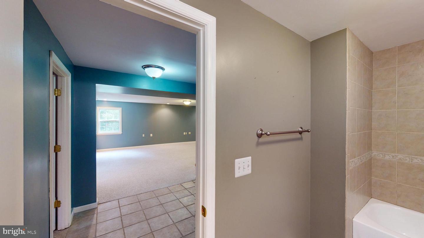 32 MISTY CREEK LN, FREDERICKSBURG, Virginia 22406, 5 Bedrooms Bedrooms, ,3 BathroomsBathrooms,Residential,For sale,32 MISTY CREEK LN,VAST2039236 MLS # VAST2039236