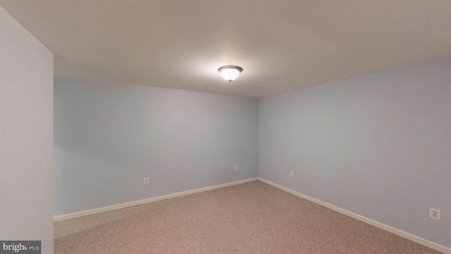 32 MISTY CREEK LN, FREDERICKSBURG, Virginia 22406, 5 Bedrooms Bedrooms, ,3 BathroomsBathrooms,Residential,For sale,32 MISTY CREEK LN,VAST2039236 MLS # VAST2039236