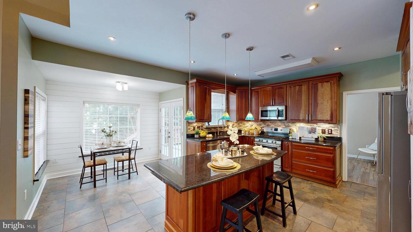 32 MISTY CREEK LN, FREDERICKSBURG, Virginia 22406, 5 Bedrooms Bedrooms, ,3 BathroomsBathrooms,Residential,For sale,32 MISTY CREEK LN,VAST2039236 MLS # VAST2039236