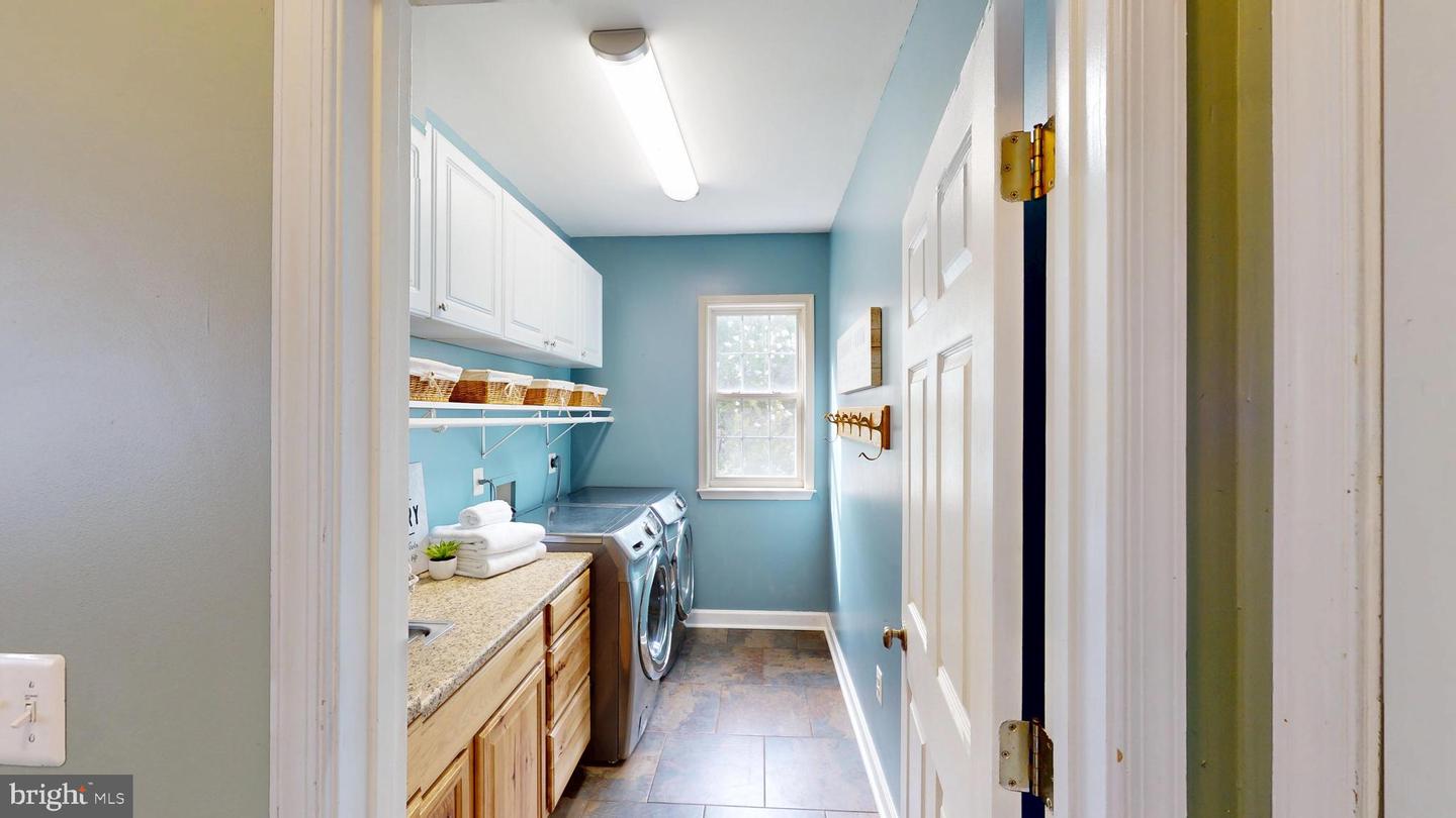32 MISTY CREEK LN, FREDERICKSBURG, Virginia 22406, 5 Bedrooms Bedrooms, ,3 BathroomsBathrooms,Residential,For sale,32 MISTY CREEK LN,VAST2039236 MLS # VAST2039236