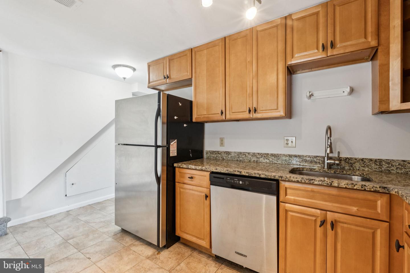 132 N BEDFORD ST #B, ARLINGTON, Virginia 22201, 2 Bedrooms Bedrooms, ,2 BathroomsBathrooms,Residential,For sale,132 N BEDFORD ST #B,VAAR2058502 MLS # VAAR2058502
