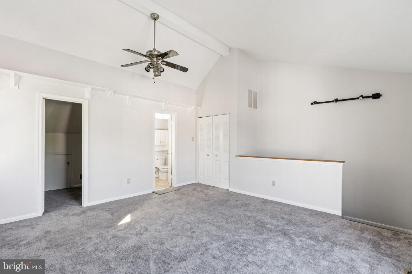 132 N BEDFORD ST #B, ARLINGTON, Virginia 22201, 2 Bedrooms Bedrooms, ,2 BathroomsBathrooms,Residential,For sale,132 N BEDFORD ST #B,VAAR2058502 MLS # VAAR2058502