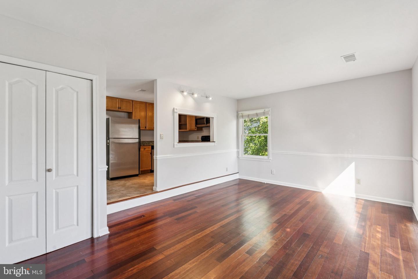 132 N BEDFORD ST #B, ARLINGTON, Virginia 22201, 2 Bedrooms Bedrooms, ,2 BathroomsBathrooms,Residential,For sale,132 N BEDFORD ST #B,VAAR2058502 MLS # VAAR2058502