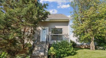 132 N BEDFORD ST #B, ARLINGTON, Virginia 22201, 2 Bedrooms Bedrooms, ,2 BathroomsBathrooms,Residential,For sale,132 N BEDFORD ST #B,VAAR2058502 MLS # VAAR2058502