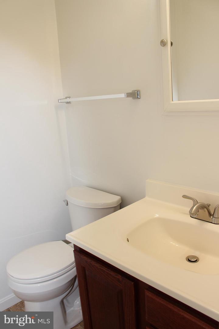803 GRAFTON ST, FREDERICKSBURG, Virginia 22405, 3 Bedrooms Bedrooms, ,1 BathroomBathrooms,Residential,For sale,803 GRAFTON ST,VAST2039488 MLS # VAST2039488