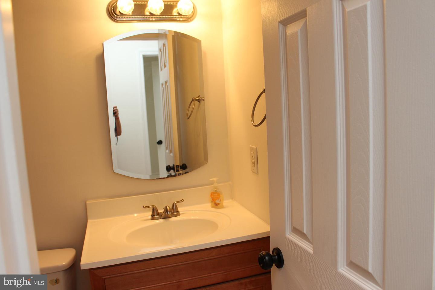803 GRAFTON ST, FREDERICKSBURG, Virginia 22405, 3 Bedrooms Bedrooms, ,1 BathroomBathrooms,Residential,For sale,803 GRAFTON ST,VAST2039488 MLS # VAST2039488