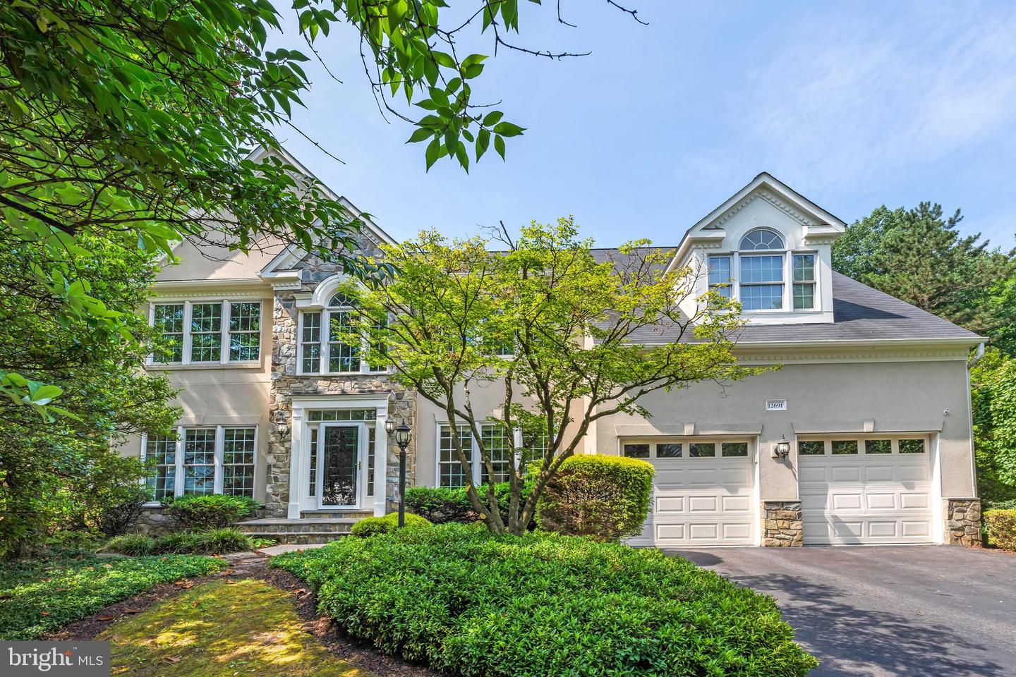 12691 FOX WOODS DR, HERNDON, Virginia 20171, 4 Bedrooms Bedrooms, ,4 BathroomsBathrooms,Residential,For sale,12691 FOX WOODS DR,VAFX2245616 MLS # VAFX2245616