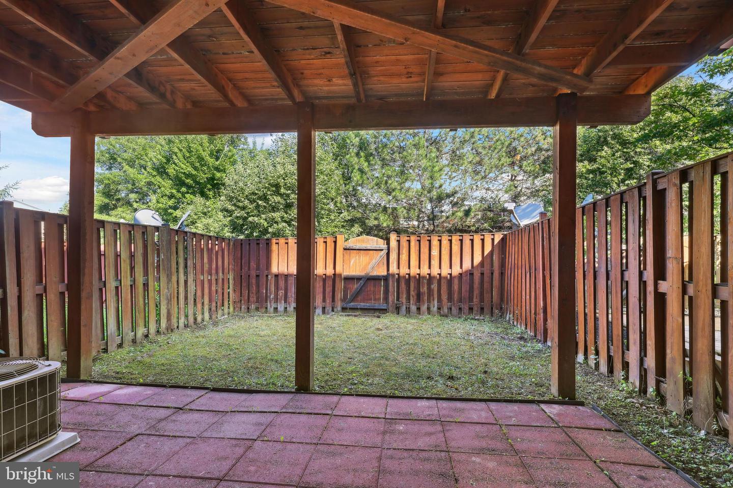 2441 WHEAT MEADOW CIR, HERNDON, Virginia 20171, 3 Bedrooms Bedrooms, ,2 BathroomsBathrooms,Residential,For sale,2441 WHEAT MEADOW CIR,VAFX2246246 MLS # VAFX2246246
