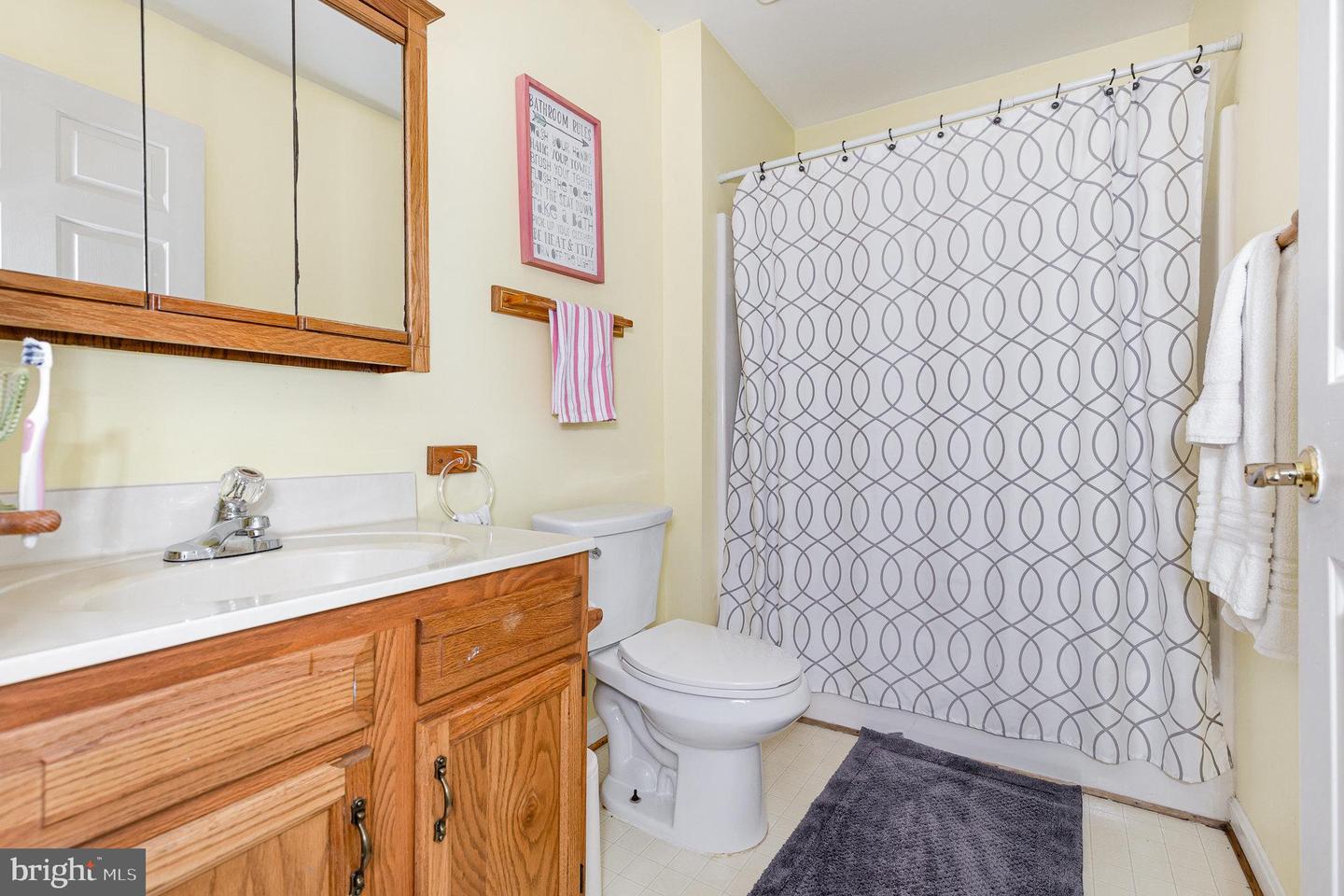 18 S POINTE LN, FREDERICKSBURG, Virginia 22405, 3 Bedrooms Bedrooms, ,2 BathroomsBathrooms,Residential,For sale,18 S POINTE LN,VAST2039668 MLS # VAST2039668