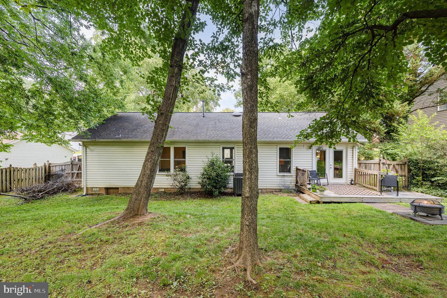 18 S POINTE LN, FREDERICKSBURG, Virginia 22405, 3 Bedrooms Bedrooms, ,2 BathroomsBathrooms,Residential,For sale,18 S POINTE LN,VAST2039668 MLS # VAST2039668