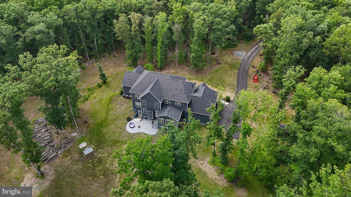 80 SHACKELFORD WELL RD, FREDERICKSBURG, Virginia 22406, 6 Bedrooms Bedrooms, ,5 BathroomsBathrooms,Residential,For sale,80 SHACKELFORD WELL RD,VAST2039706 MLS # VAST2039706