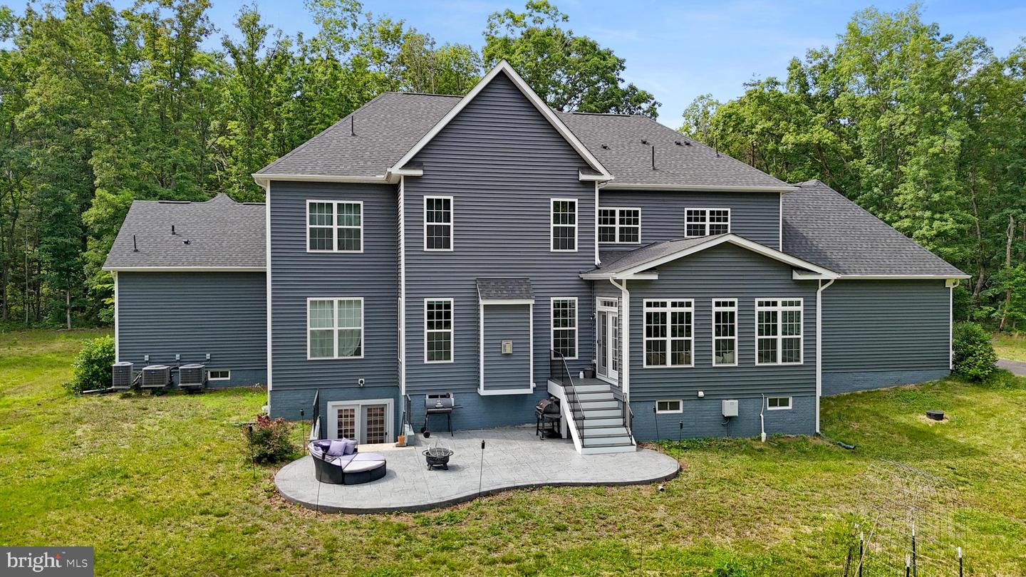 80 SHACKELFORD WELL RD, FREDERICKSBURG, Virginia 22406, 6 Bedrooms Bedrooms, ,5 BathroomsBathrooms,Residential,For sale,80 SHACKELFORD WELL RD,VAST2039706 MLS # VAST2039706