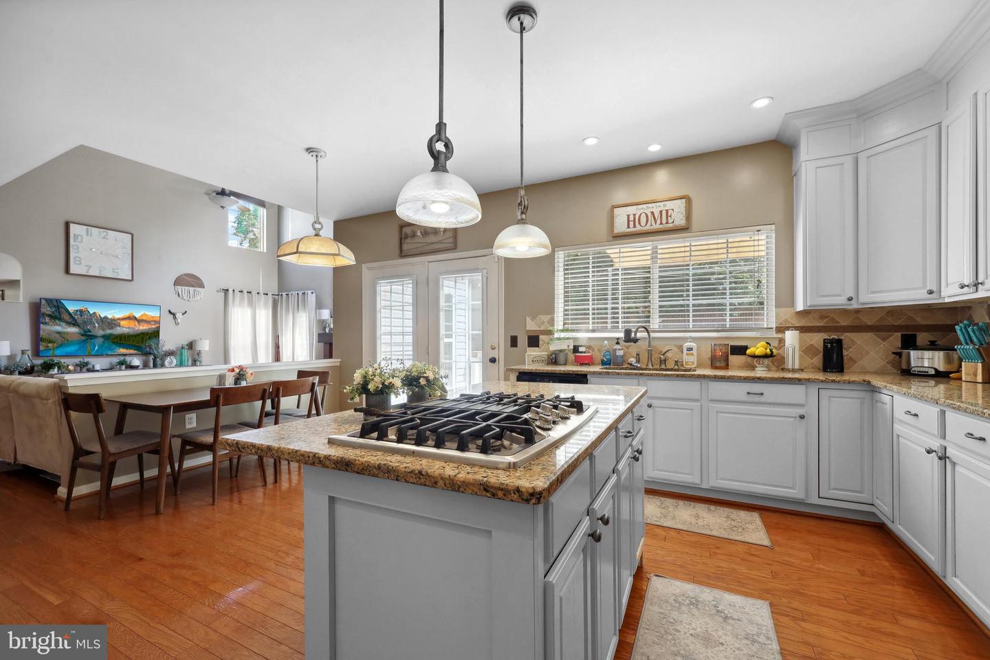 5959 LYCEUM LN, MANASSAS, Virginia 20112, 4 Bedrooms Bedrooms, ,4 BathroomsBathrooms,Residential,For sale,5959 LYCEUM LN,VAPW2097002 MLS # VAPW2097002