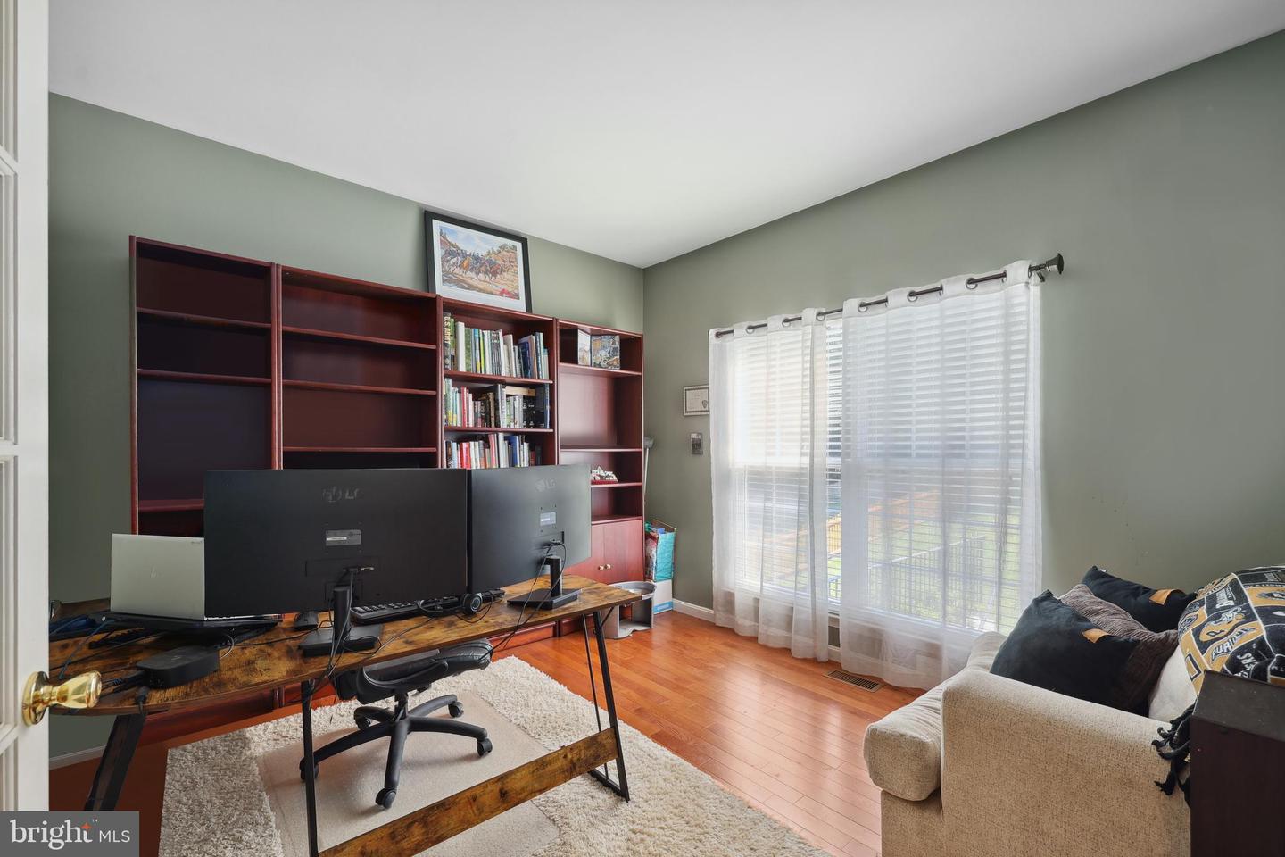 5959 LYCEUM LN, MANASSAS, Virginia 20112, 4 Bedrooms Bedrooms, ,4 BathroomsBathrooms,Residential,For sale,5959 LYCEUM LN,VAPW2097002 MLS # VAPW2097002