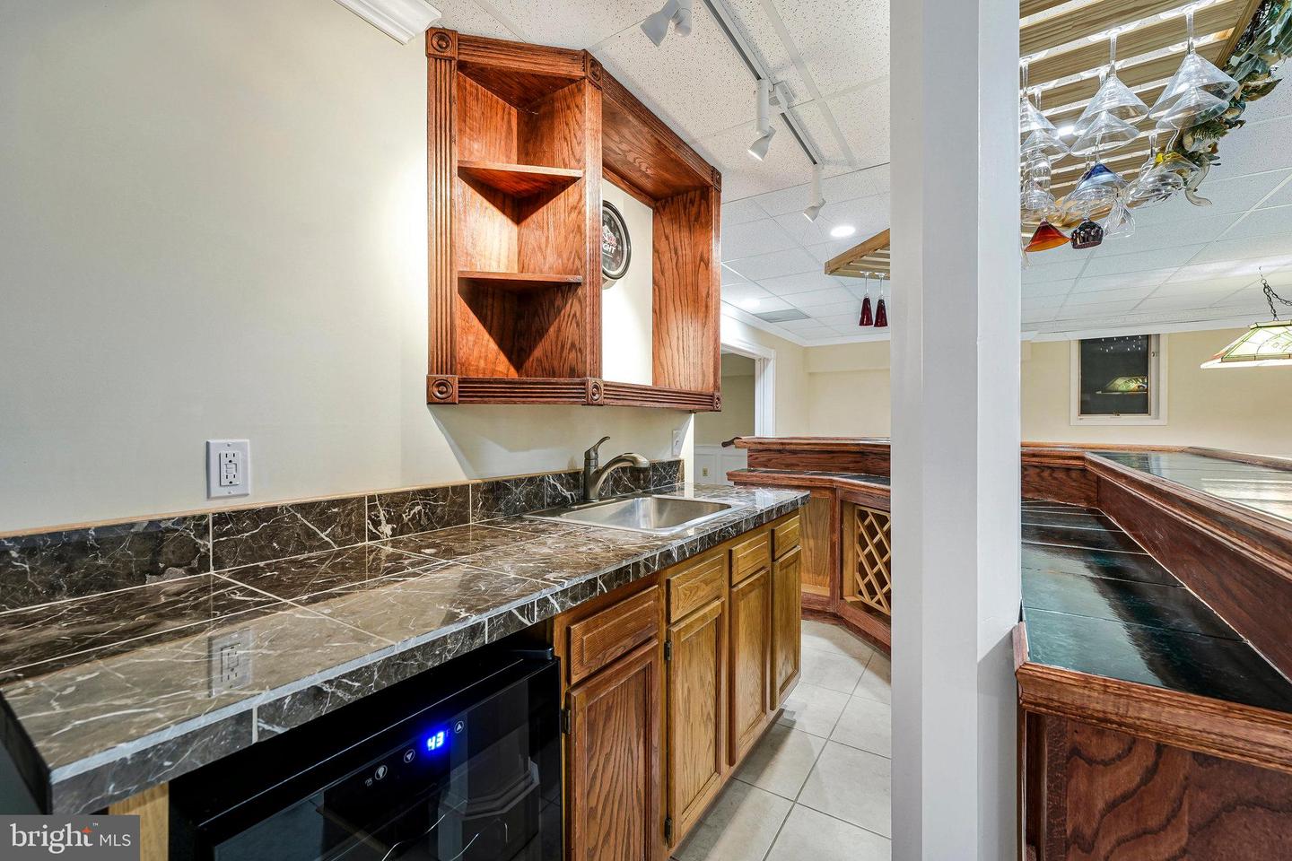 8652 TUTTLE RD, SPRINGFIELD, Virginia 22152, 5 Bedrooms Bedrooms, ,4 BathroomsBathrooms,Residential,For sale,8652 TUTTLE RD,VAFX2247602 MLS # VAFX2247602