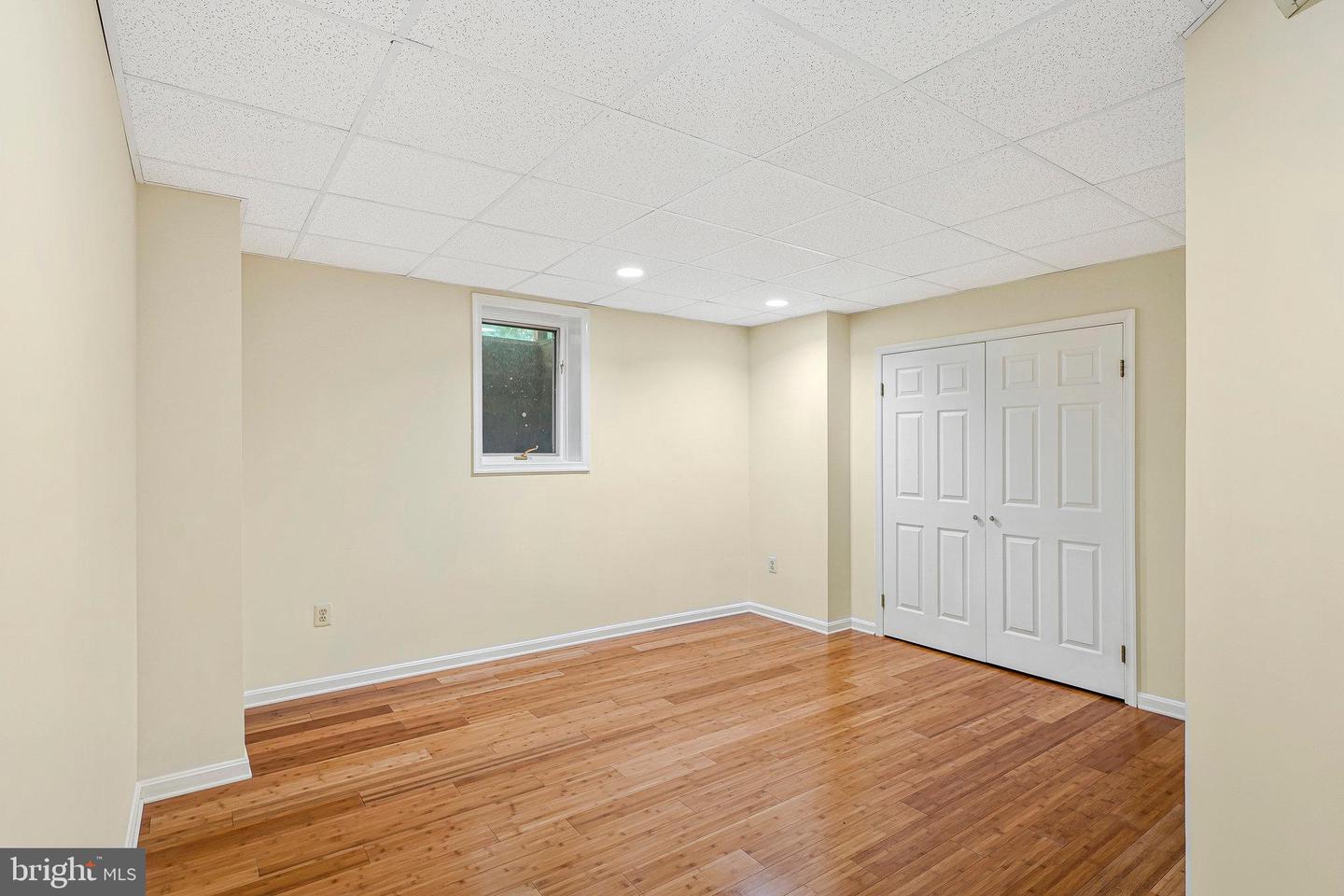 8652 TUTTLE RD, SPRINGFIELD, Virginia 22152, 5 Bedrooms Bedrooms, ,4 BathroomsBathrooms,Residential,For sale,8652 TUTTLE RD,VAFX2247602 MLS # VAFX2247602