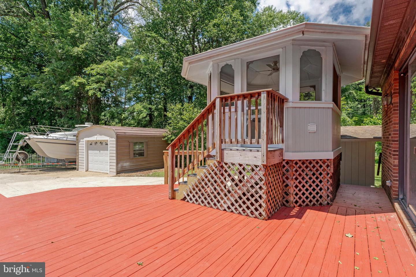 8652 TUTTLE RD, SPRINGFIELD, Virginia 22152, 5 Bedrooms Bedrooms, ,4 BathroomsBathrooms,Residential,For sale,8652 TUTTLE RD,VAFX2247602 MLS # VAFX2247602