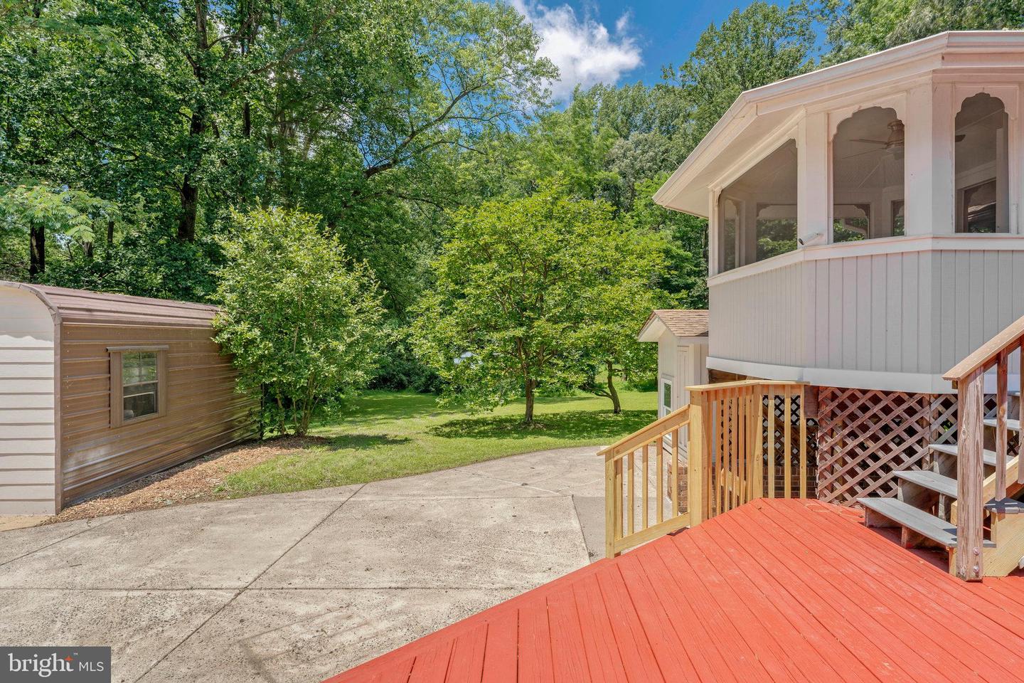 8652 TUTTLE RD, SPRINGFIELD, Virginia 22152, 5 Bedrooms Bedrooms, ,4 BathroomsBathrooms,Residential,For sale,8652 TUTTLE RD,VAFX2247602 MLS # VAFX2247602