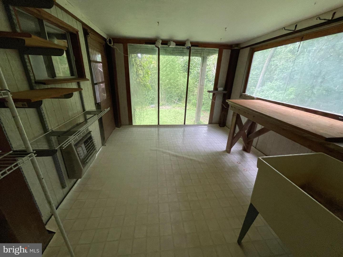 175 HOWELLSVILLE RD, FRONT ROYAL, Virginia 22630, 2 Bedrooms Bedrooms, ,2 BathroomsBathrooms,Residential,For sale,175 HOWELLSVILLE RD,VAWR2011482 MLS # VAWR2011482