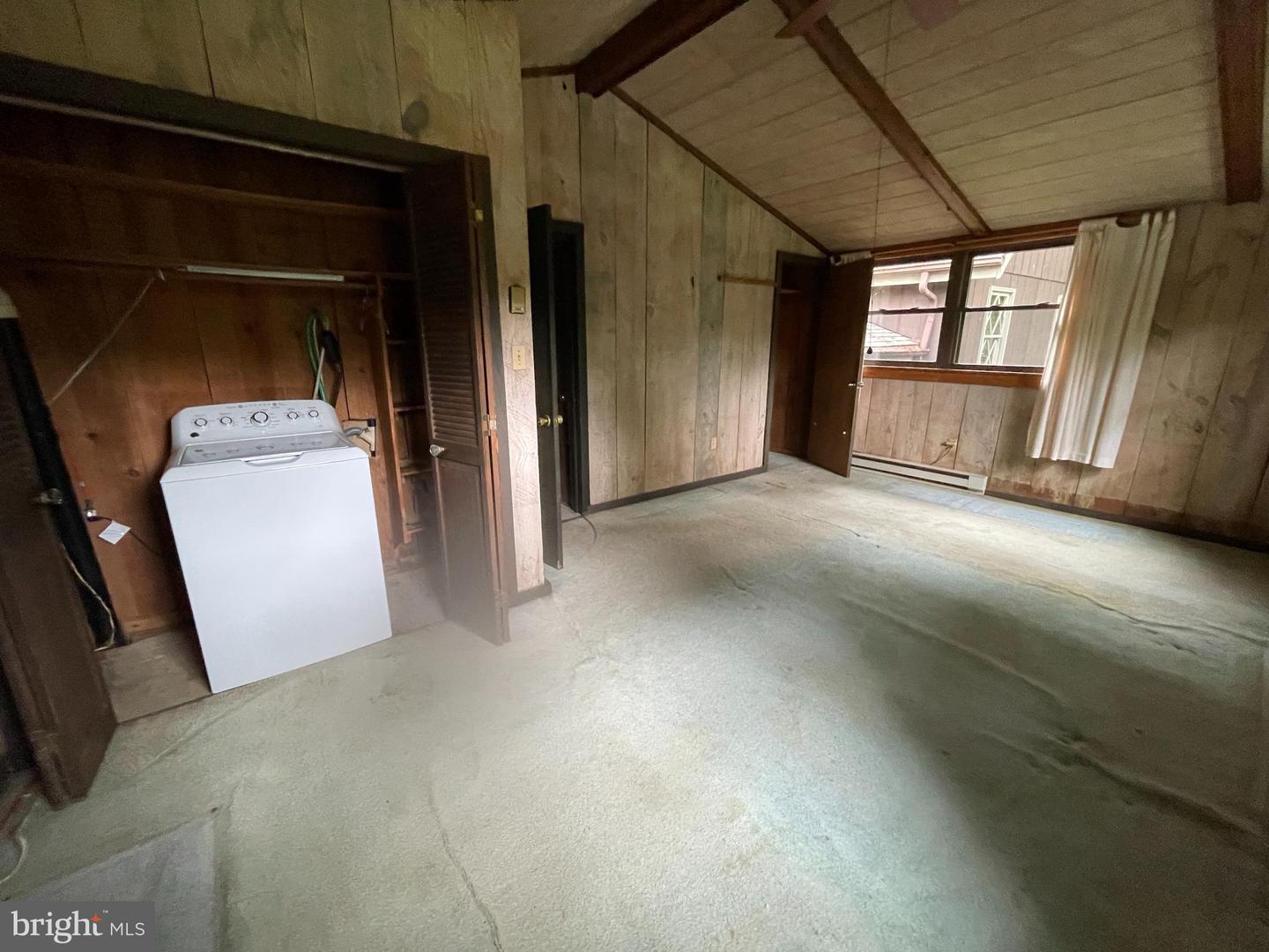 175 HOWELLSVILLE RD, FRONT ROYAL, Virginia 22630, 2 Bedrooms Bedrooms, ,2 BathroomsBathrooms,Residential,For sale,175 HOWELLSVILLE RD,VAWR2011482 MLS # VAWR2011482