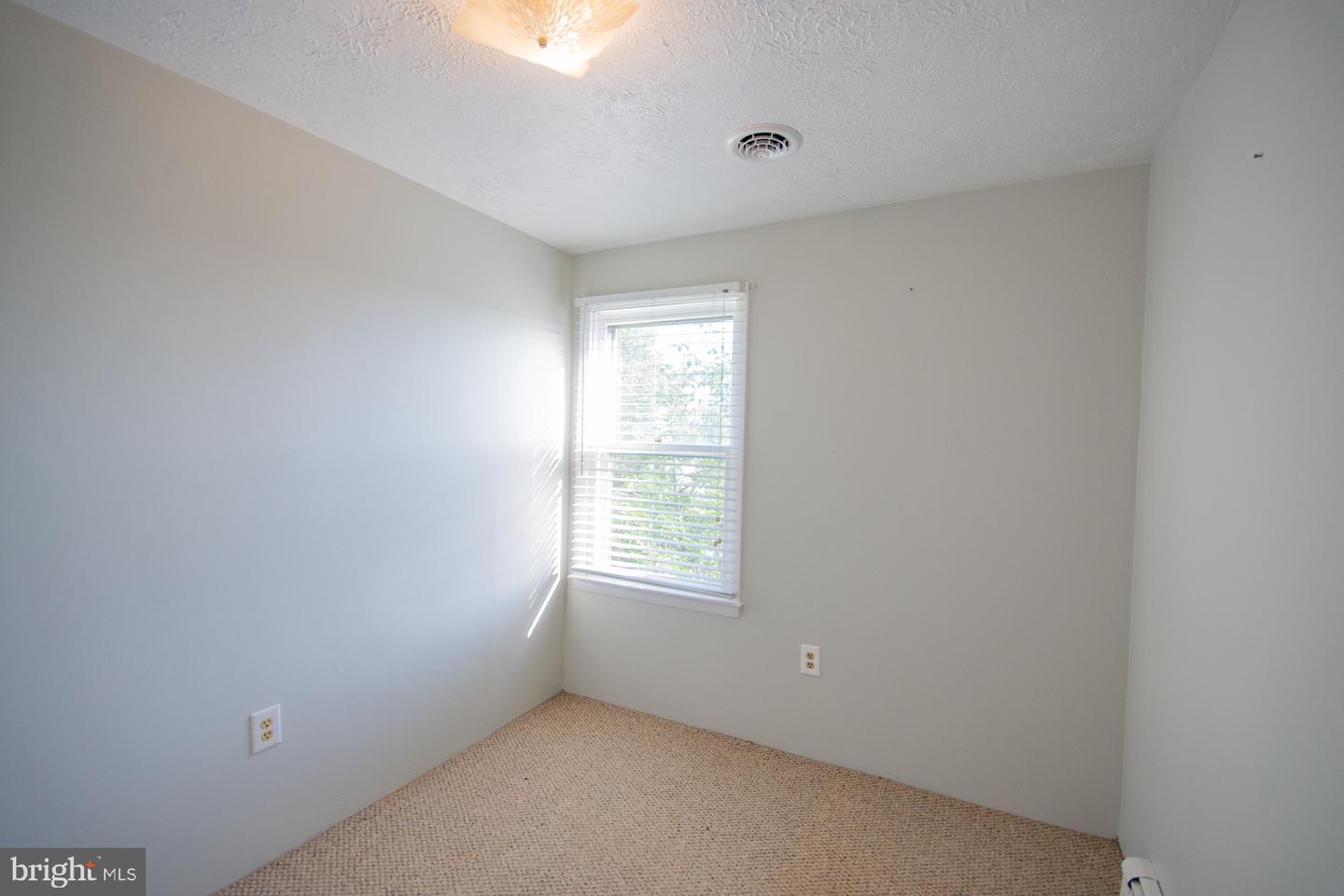 121 E JAMES ST, WINCHESTER, Virginia 22601, 4 Bedrooms Bedrooms, ,2 BathroomsBathrooms,Residential,For sale,121 E JAMES ST,VAWI2007978 MLS # VAWI2007978