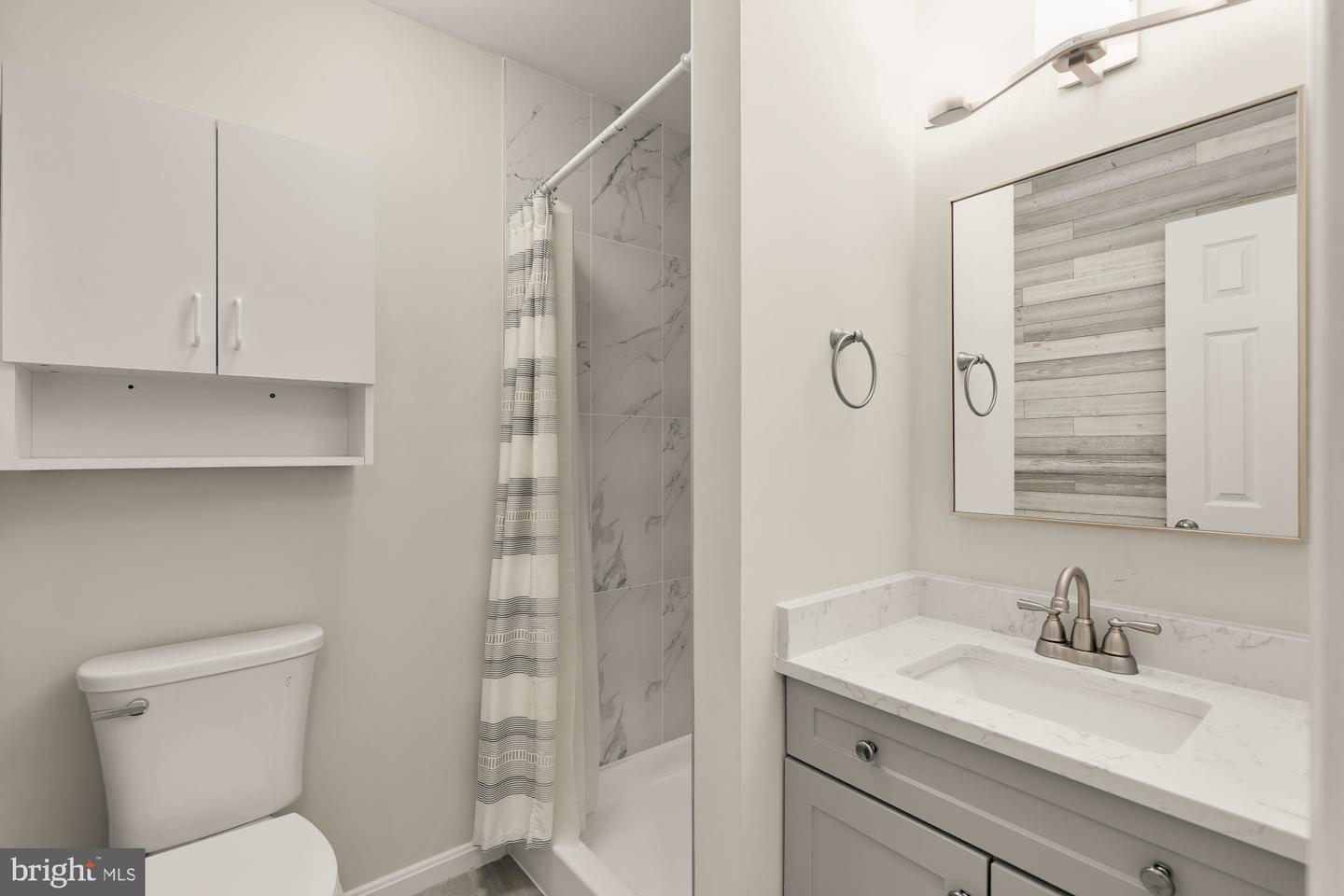 3831 9TH RD S, ARLINGTON, Virginia 22204, 3 Bedrooms Bedrooms, ,3 BathroomsBathrooms,Residential,For sale,3831 9TH RD S,VAAR2059392 MLS # VAAR2059392