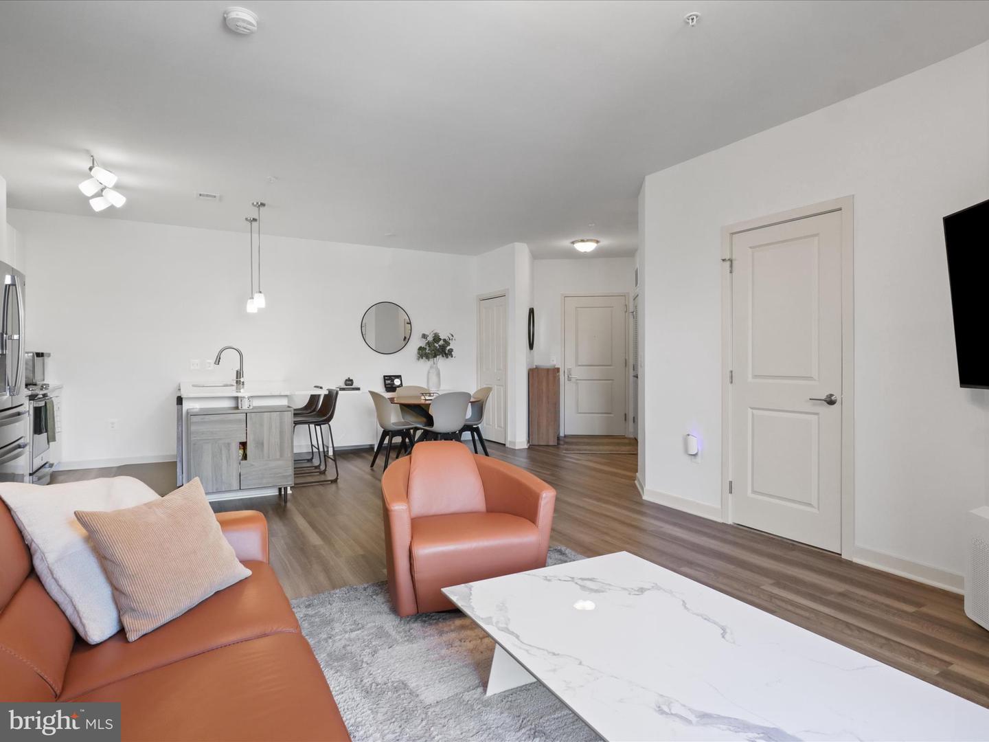 10755 FAIRGROUNDS DR #223, FAIRFAX, Virginia 22030, 2 Bedrooms Bedrooms, ,2 BathroomsBathrooms,Residential,For sale,10755 FAIRGROUNDS DR #223,VAFC2006488 MLS # VAFC2006488