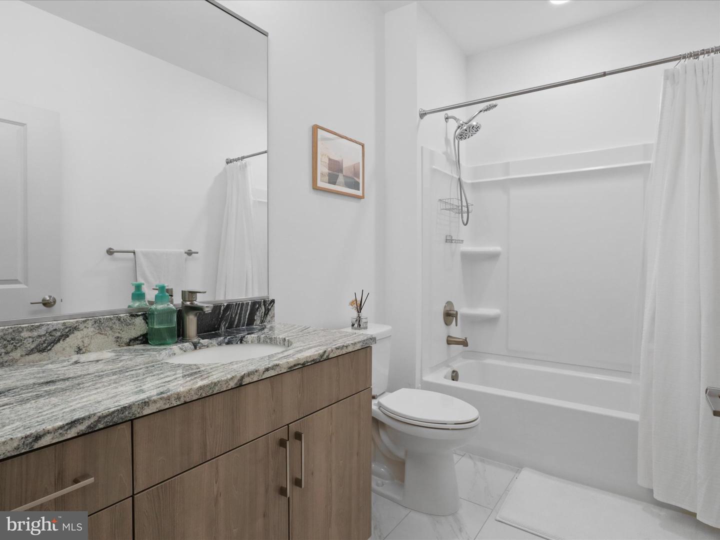 10755 FAIRGROUNDS DR #223, FAIRFAX, Virginia 22030, 2 Bedrooms Bedrooms, ,2 BathroomsBathrooms,Residential,For sale,10755 FAIRGROUNDS DR #223,VAFC2006488 MLS # VAFC2006488