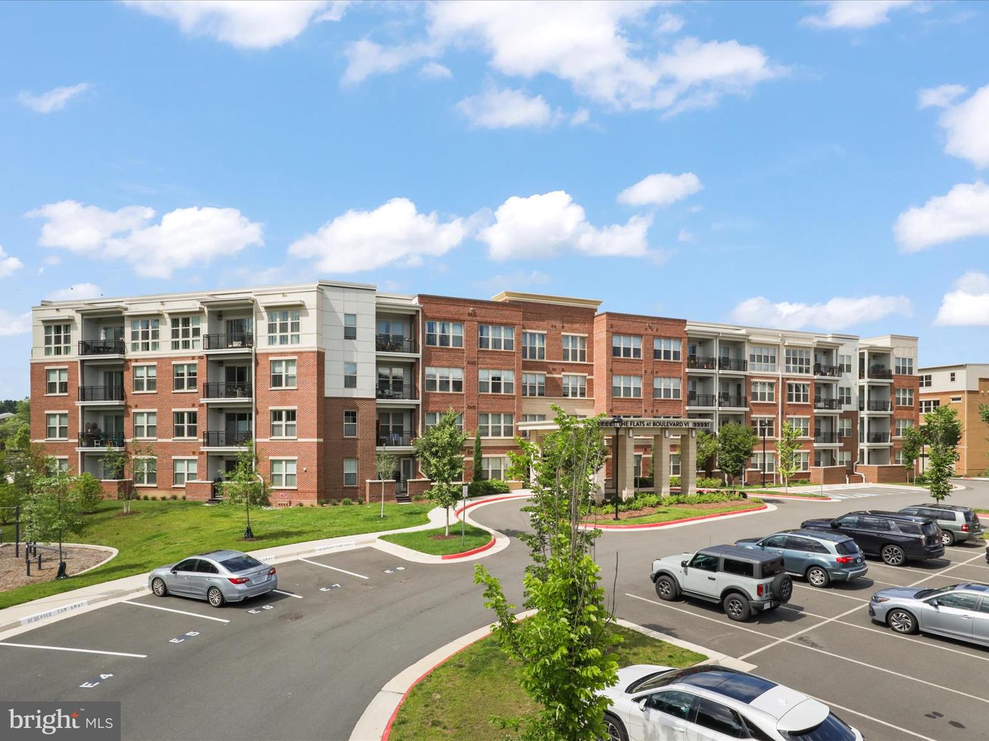 10755 FAIRGROUNDS DR #223, FAIRFAX, Virginia 22030, 2 Bedrooms Bedrooms, ,2 BathroomsBathrooms,Residential,For sale,10755 FAIRGROUNDS DR #223,VAFC2006488 MLS # VAFC2006488