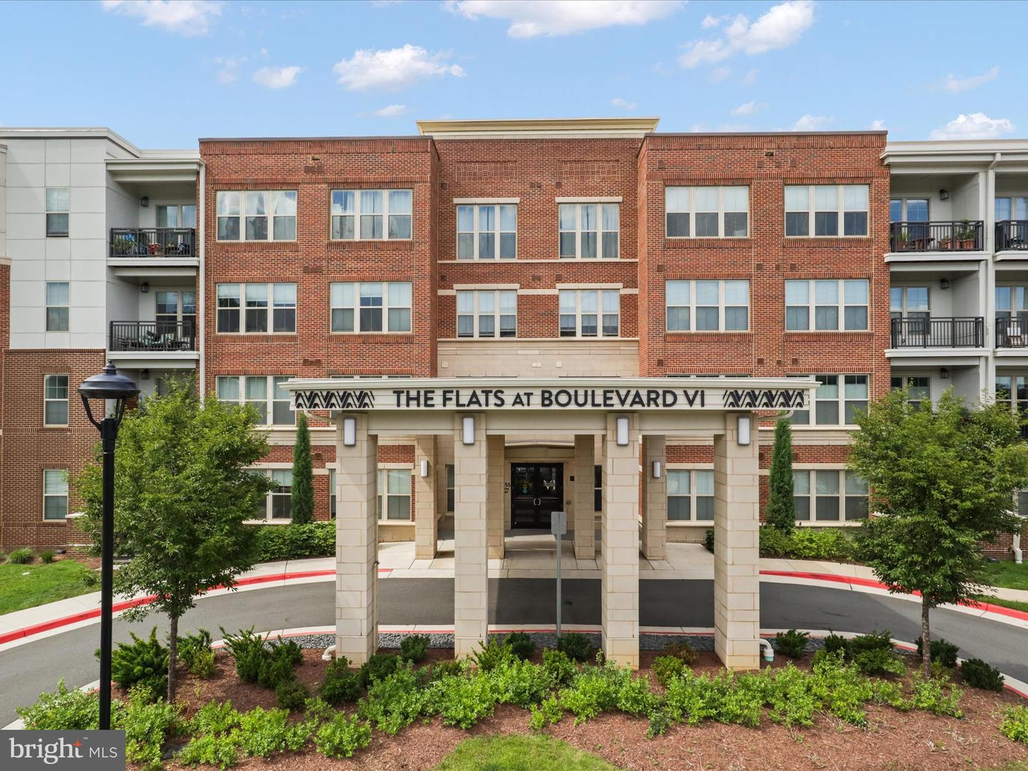 10755 FAIRGROUNDS DR #223, FAIRFAX, Virginia 22030, 2 Bedrooms Bedrooms, ,2 BathroomsBathrooms,Residential,For sale,10755 FAIRGROUNDS DR #223,VAFC2006488 MLS # VAFC2006488