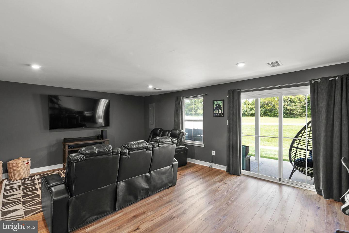 135 BURKWOOD TER, LAKE FREDERICK, Virginia 22630, 3 Bedrooms Bedrooms, ,3 BathroomsBathrooms,Residential,For sale,135 BURKWOOD TER,VAFV2034974 MLS # VAFV2034974