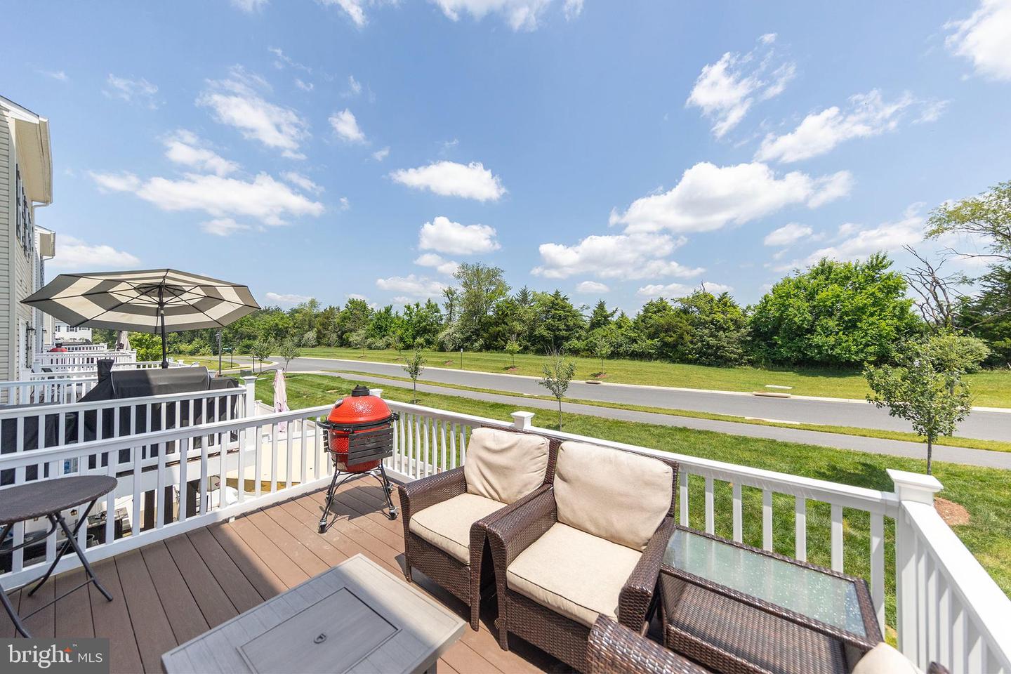 135 BURKWOOD TER, LAKE FREDERICK, Virginia 22630, 3 Bedrooms Bedrooms, ,3 BathroomsBathrooms,Residential,For sale,135 BURKWOOD TER,VAFV2034974 MLS # VAFV2034974
