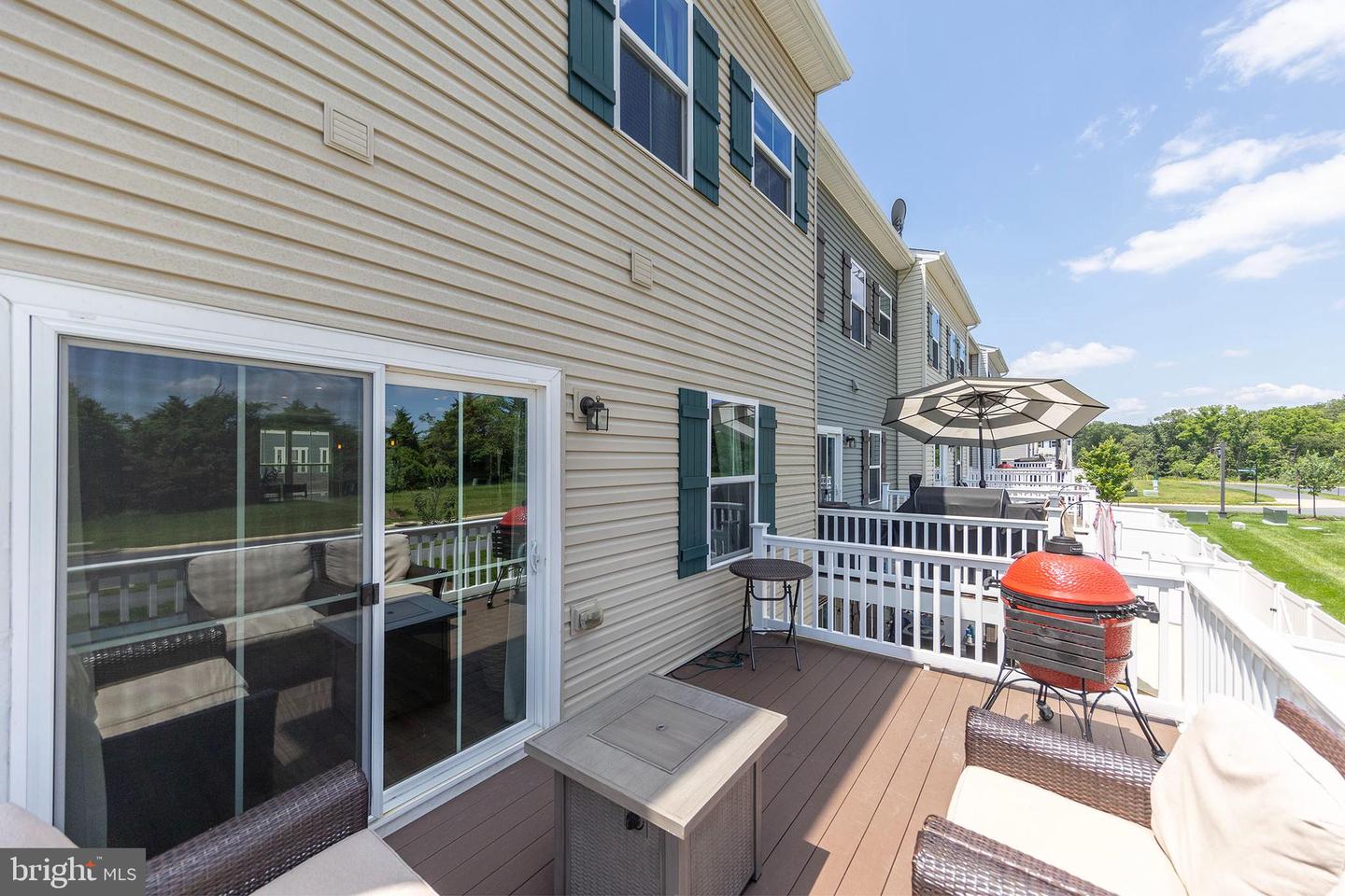 135 BURKWOOD TER, LAKE FREDERICK, Virginia 22630, 3 Bedrooms Bedrooms, ,3 BathroomsBathrooms,Residential,For sale,135 BURKWOOD TER,VAFV2034974 MLS # VAFV2034974