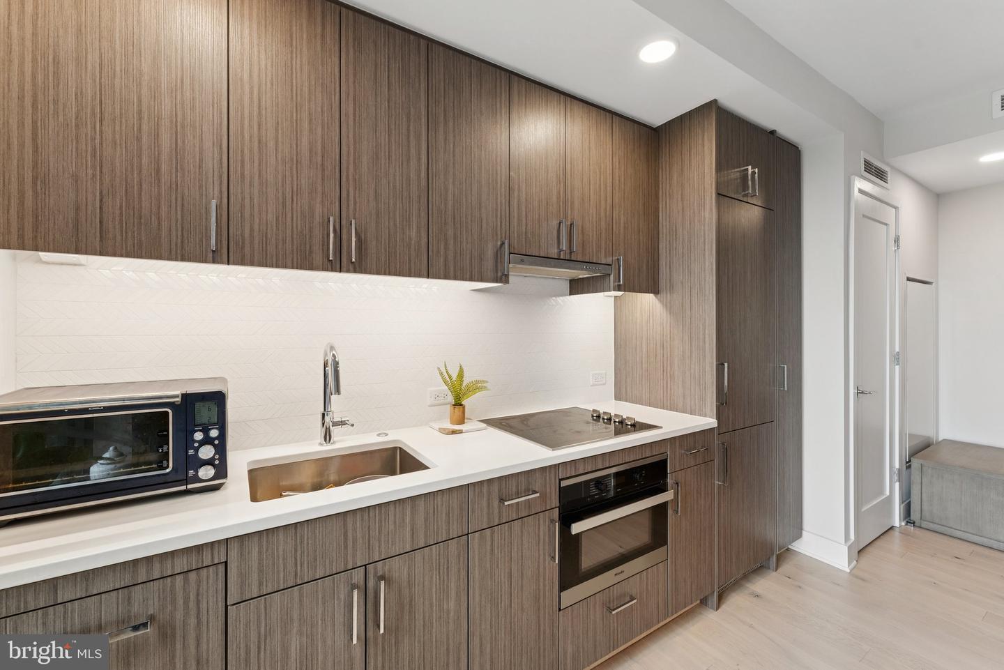 1211 VAN ST SE #913, WASHINGTON, District Of Columbia 20003, 1 Bedroom Bedrooms, ,1 BathroomBathrooms,Residential,For sale,1211 VAN ST SE #913,DCDC2206620 MLS # DCDC2206620