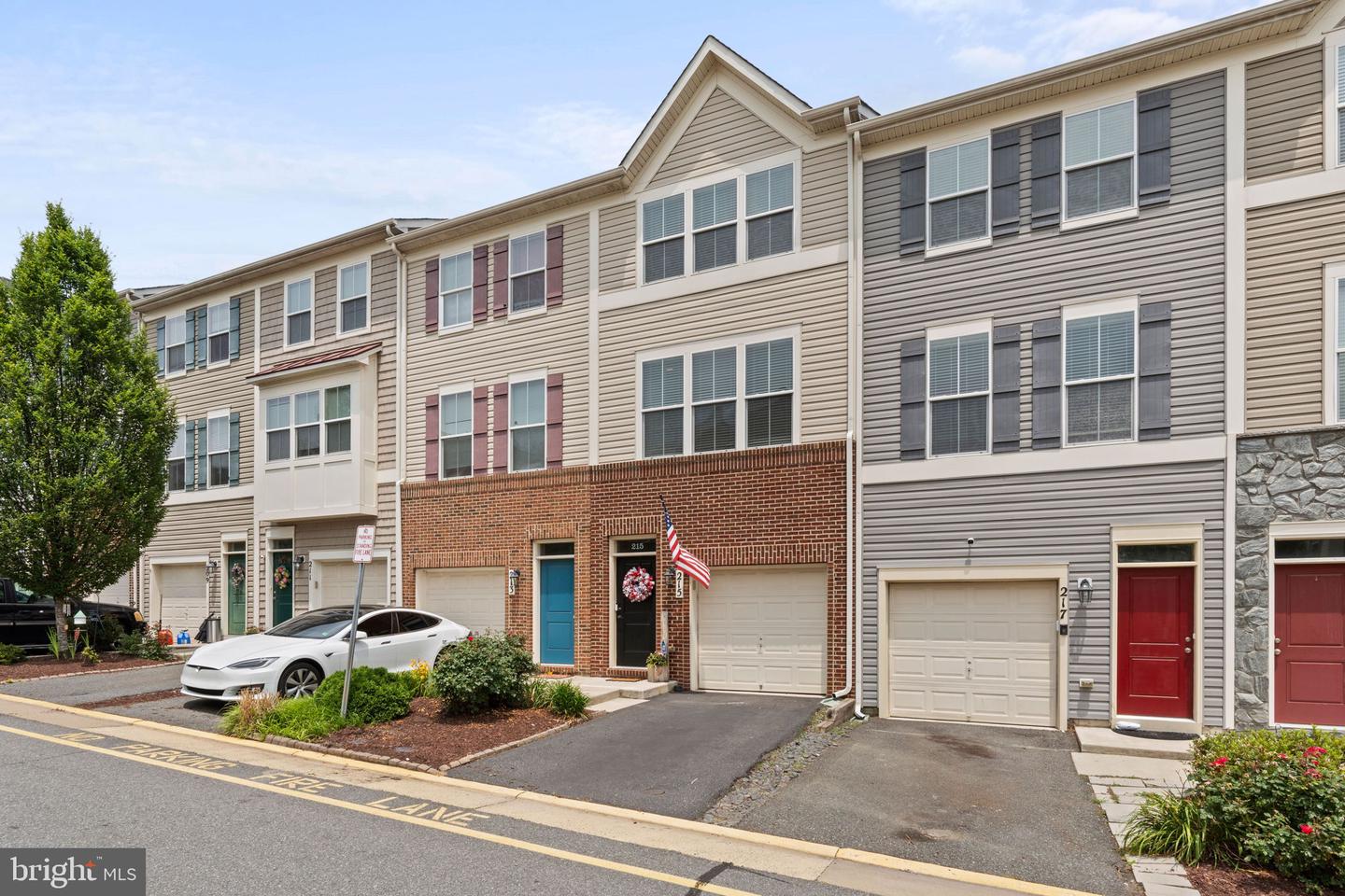 215 WOODSTREAM CIR #2989, STAFFORD, Virginia 22556, 3 Bedrooms Bedrooms, ,2 BathroomsBathrooms,Residential,For sale,215 WOODSTREAM CIR #2989,VAST2040034 MLS # VAST2040034