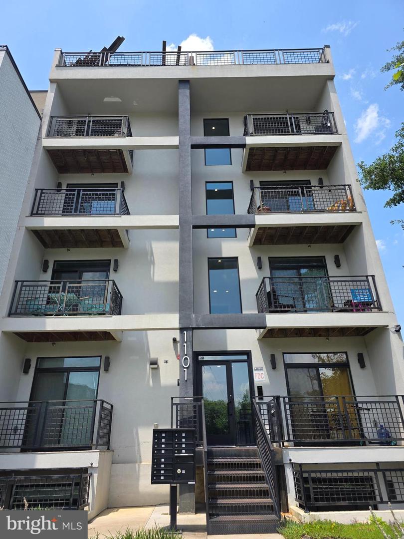 1101 FERN ST NW #301, WASHINGTON, District Of Columbia 20012, 1 Bedroom Bedrooms, ,1 BathroomBathrooms,Residential,For sale,1101 FERN ST NW #301,DCDC2206674 MLS # DCDC2206674