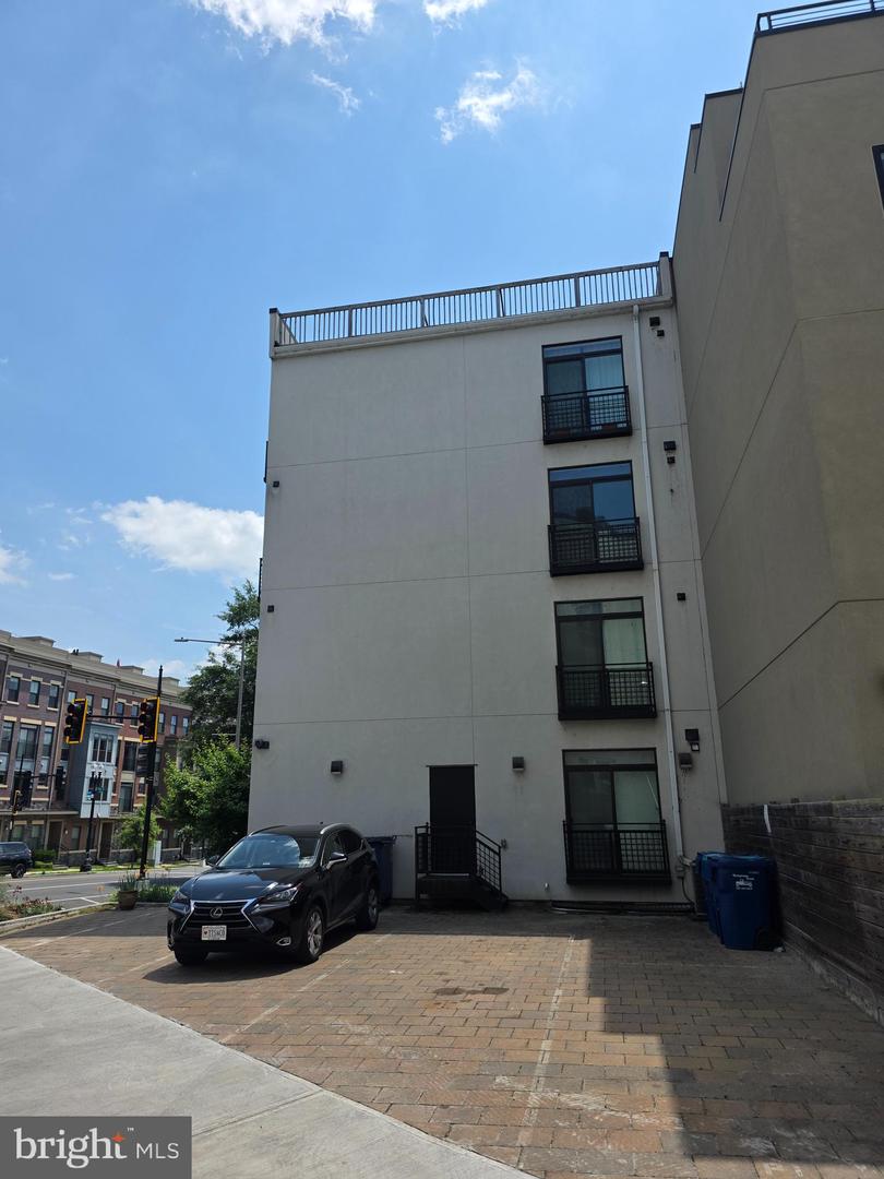 1101 FERN ST NW #301, WASHINGTON, District Of Columbia 20012, 1 Bedroom Bedrooms, ,1 BathroomBathrooms,Residential,For sale,1101 FERN ST NW #301,DCDC2206674 MLS # DCDC2206674