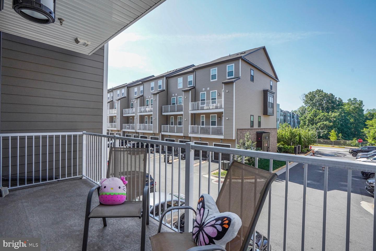 45127 KINCORA DR, STERLING, Virginia 20166, 3 Bedrooms Bedrooms, ,2 BathroomsBathrooms,Residential,For sale,45127 KINCORA DR,VALO2100132 MLS # VALO2100132
