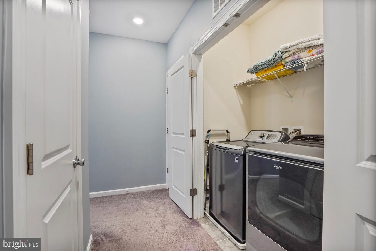 45127 KINCORA DR, STERLING, Virginia 20166, 3 Bedrooms Bedrooms, ,2 BathroomsBathrooms,Residential,For sale,45127 KINCORA DR,VALO2100132 MLS # VALO2100132