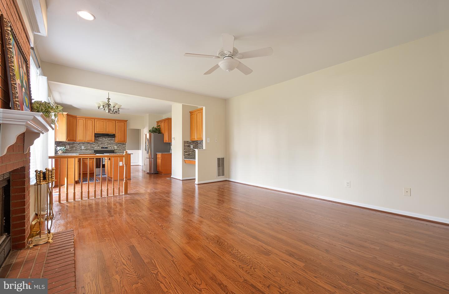 14704 HANNA CT, CENTREVILLE, Virginia 20121, 4 Bedrooms Bedrooms, ,3 BathroomsBathrooms,Residential,For sale,14704 HANNA CT,VAFX2249464 MLS # VAFX2249464