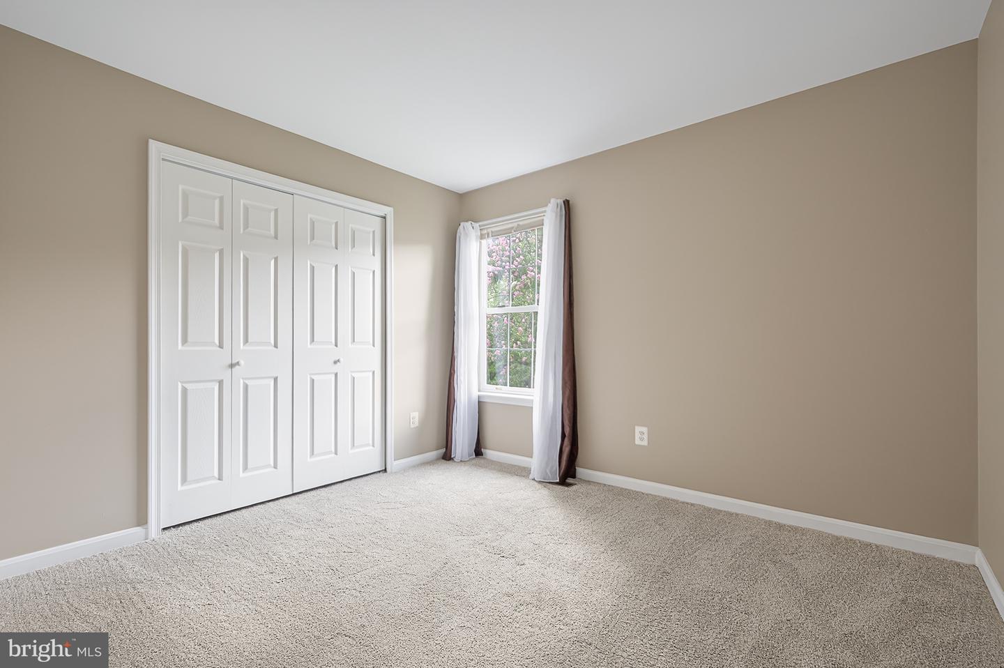 14704 HANNA CT, CENTREVILLE, Virginia 20121, 4 Bedrooms Bedrooms, ,3 BathroomsBathrooms,Residential,For sale,14704 HANNA CT,VAFX2249464 MLS # VAFX2249464