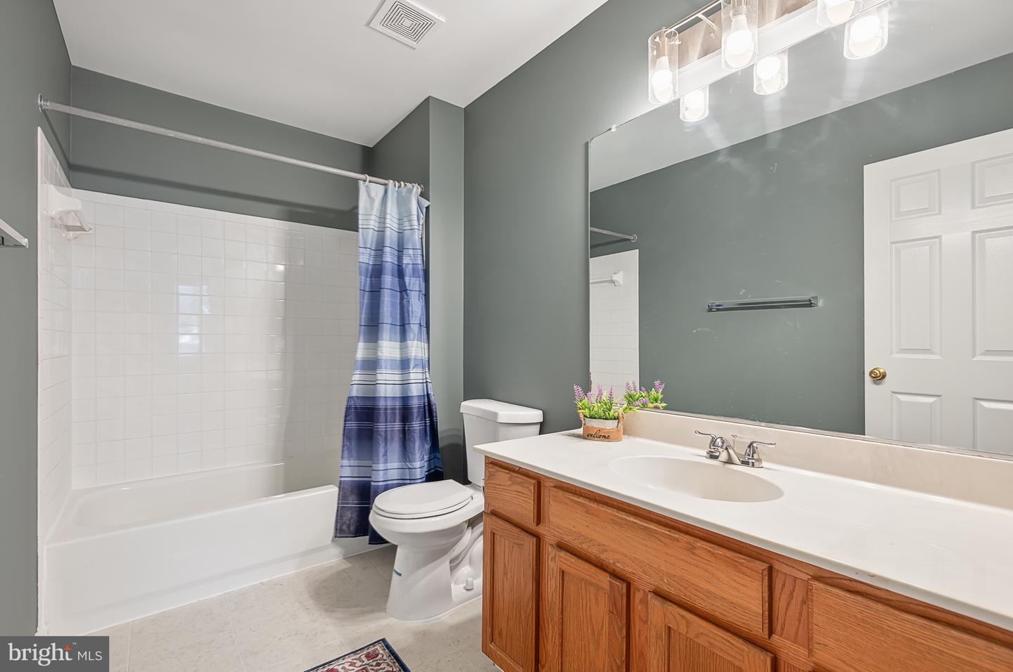 14704 HANNA CT, CENTREVILLE, Virginia 20121, 4 Bedrooms Bedrooms, ,3 BathroomsBathrooms,Residential,For sale,14704 HANNA CT,VAFX2249464 MLS # VAFX2249464