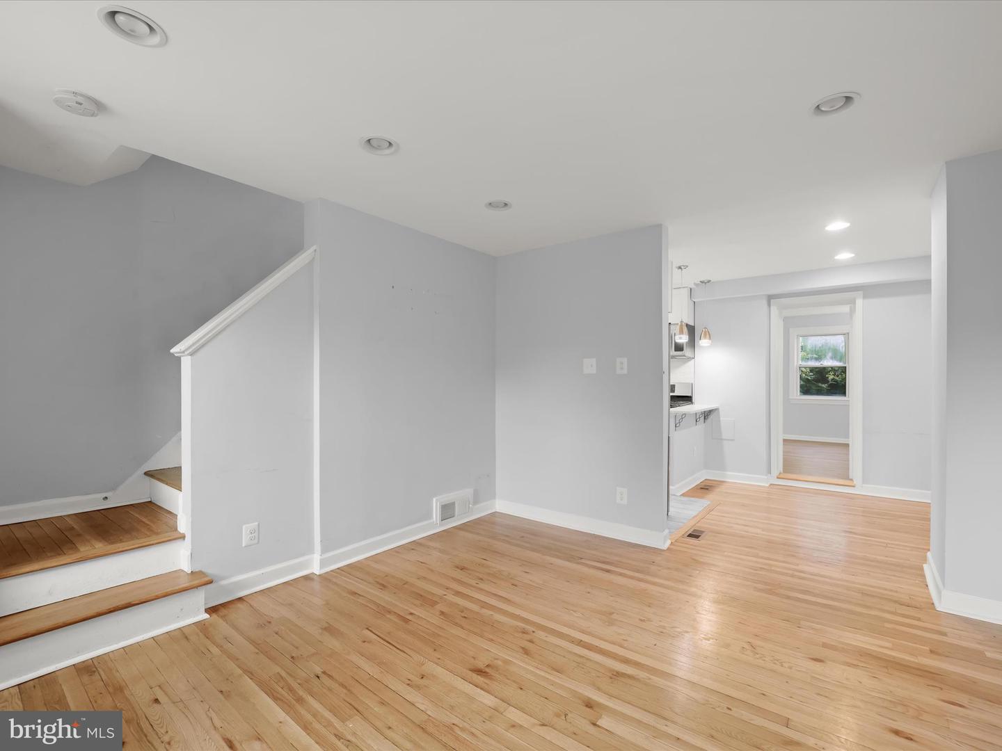 5545 BASS PL SE, WASHINGTON, District Of Columbia 20019, 3 Bedrooms Bedrooms, ,2 BathroomsBathrooms,Residential,For sale,5545 BASS PL SE,DCDC2207314 MLS # DCDC2207314