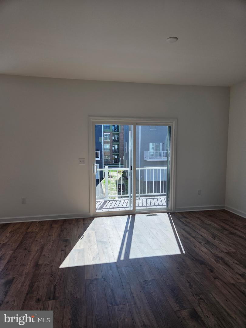 214 COLONY AVE, DALEVILLE, Virginia 24083, 4 Bedrooms Bedrooms, ,3 BathroomsBathrooms,Residential,For sale,214 COLONY AVE,VABO2000030 MLS # VABO2000030